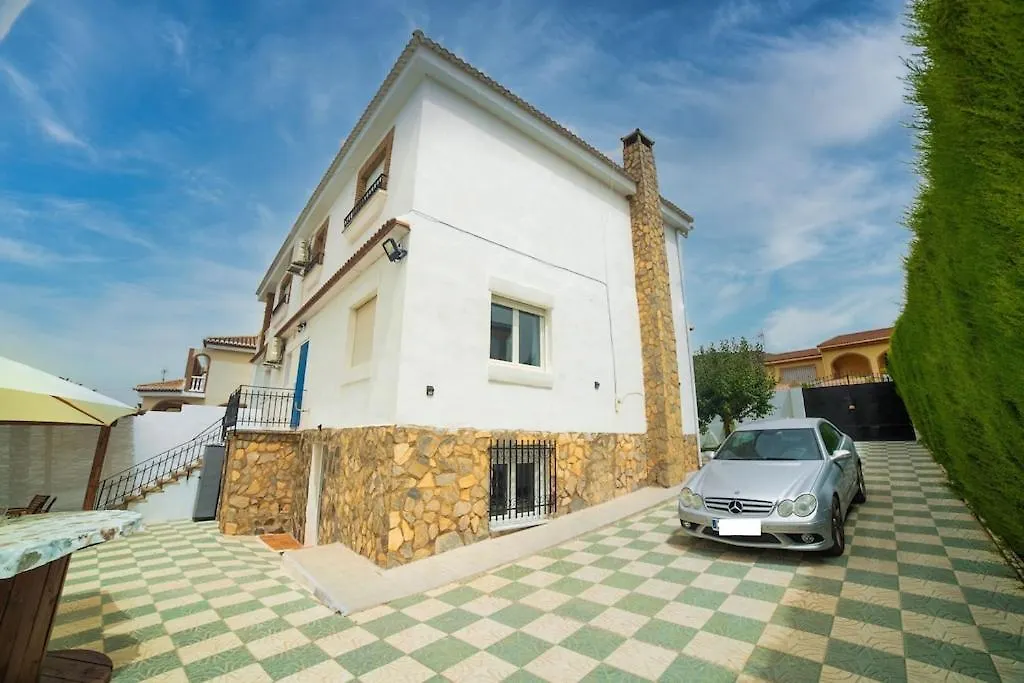 Magnificent Villa: 2 Private Pools, Bbq, Garden & Parking. 13 Per. In Padul-1